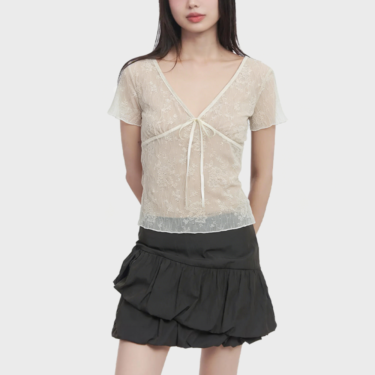 Deep V-neck Bow-tie Short-sleeved Top
