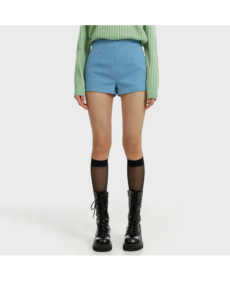 Skinny Jeans Shorts with a Slim Fit and High Waist