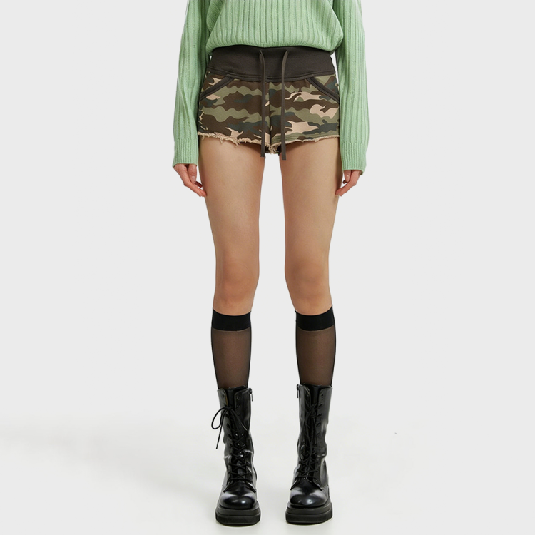 Fashion Camouflage Washed Raw Hem Casual Shorts